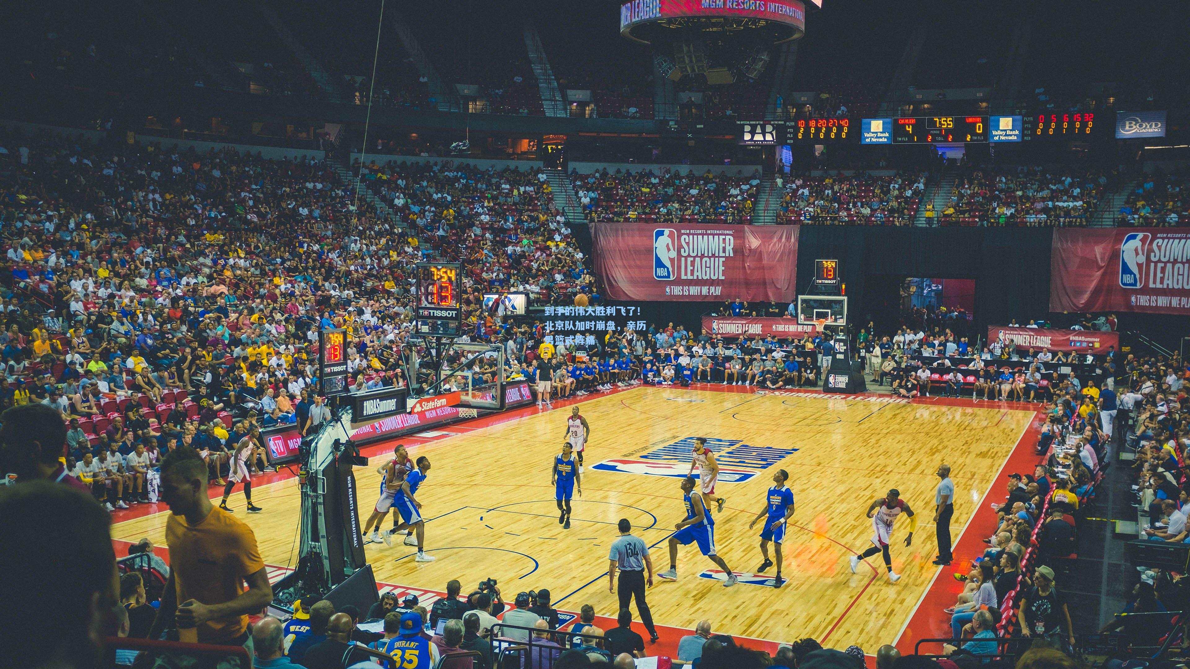 到手的伟大胜利飞了！北京队加时崩盘，亲历男篮式阵痛